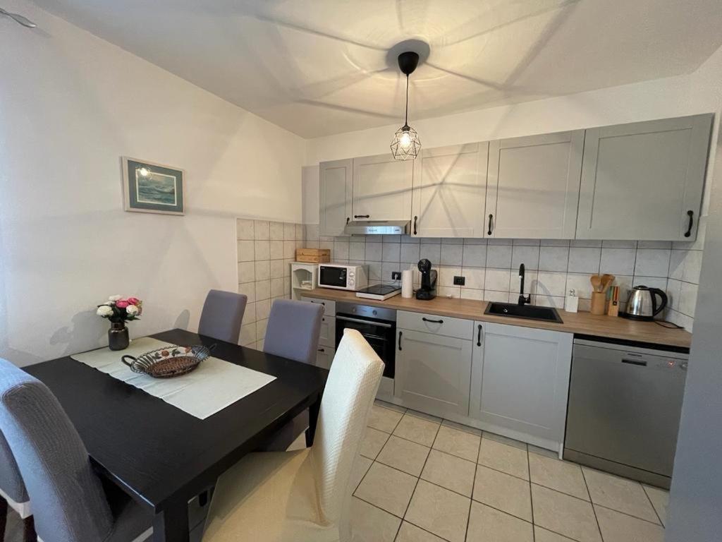 Apartments Antonija Punta Skala Next To Falkensteiner Resort 佩特坎内 外观 照片