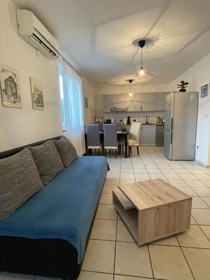 Apartments Antonija Punta Skala Next To Falkensteiner Resort 佩特坎内 外观 照片