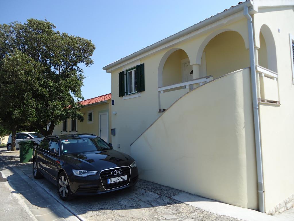 Apartments Antonija Punta Skala Next To Falkensteiner Resort 佩特坎内 客房 照片