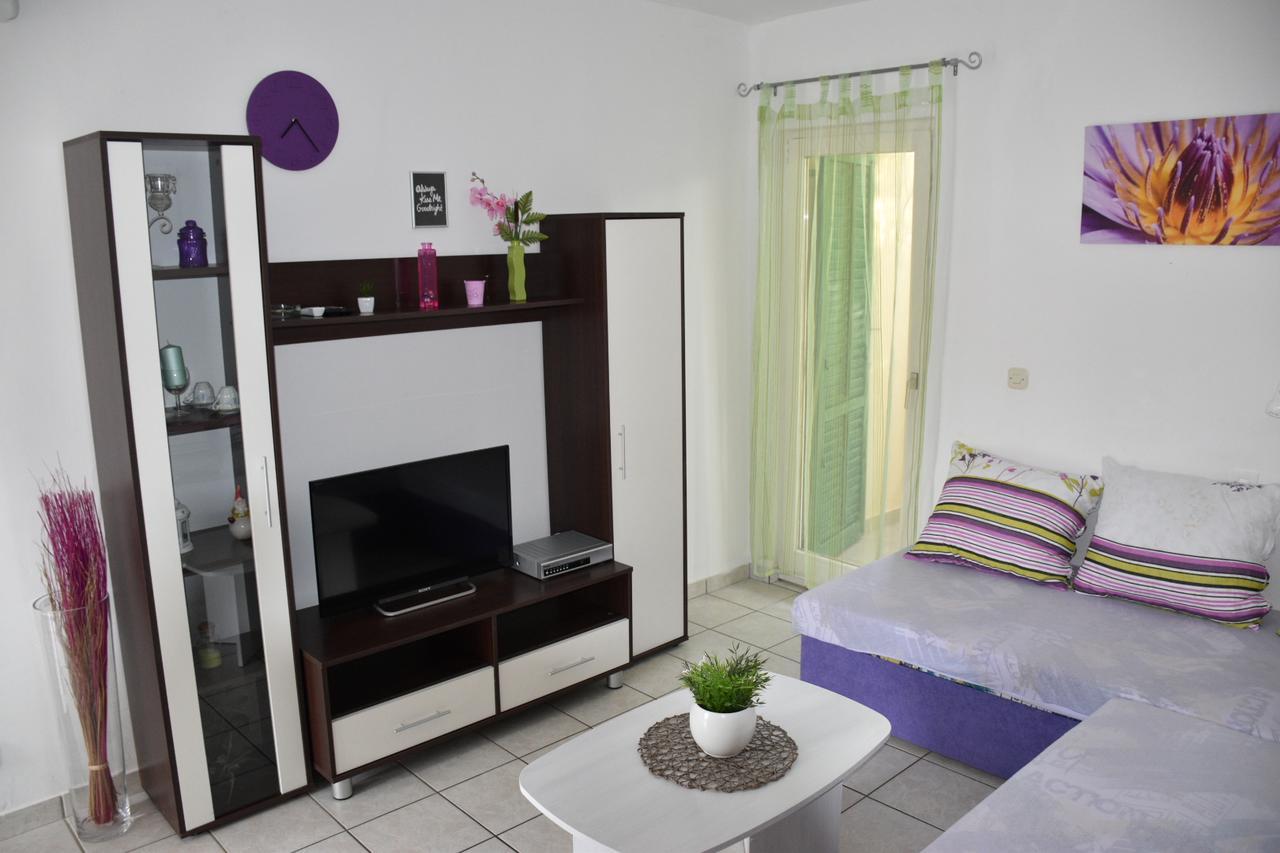 Apartments Antonija Punta Skala Next To Falkensteiner Resort 佩特坎内 外观 照片